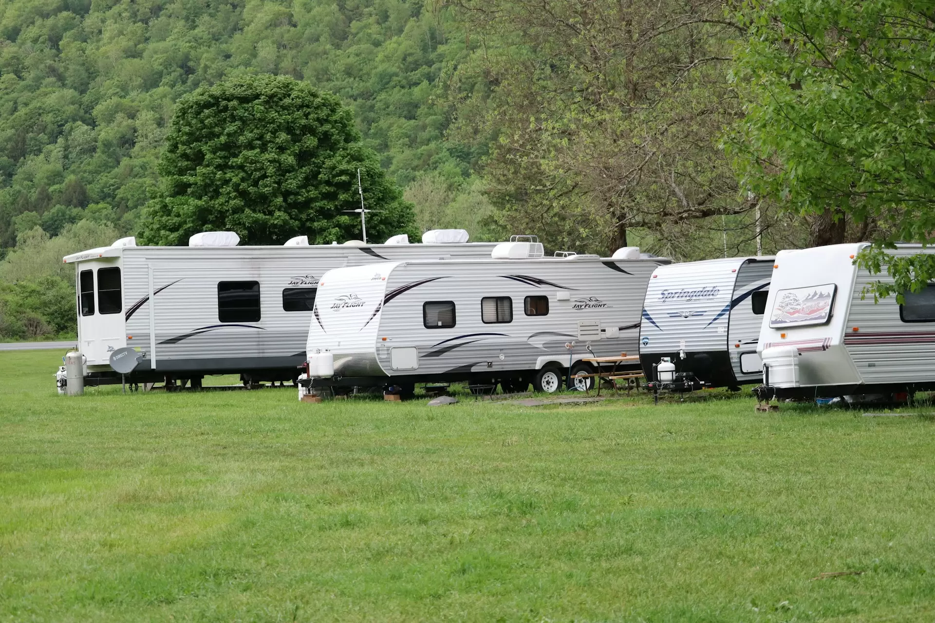 Hero Image for Caravan Finance With Bad Credit in Australia