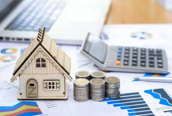 Hero Image for What's Happening in Home Loan Lending Right Now